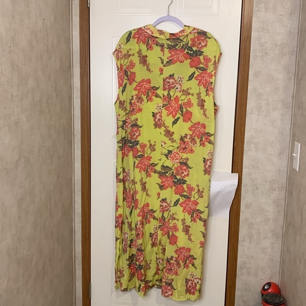 Mlle Gabrielle women’s floral dress plus size 3X - Picture 4 of 9
